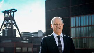 Bundeskanzler Olaf Scholz auf dem Gelände der Zeche Zollverein in Essen – er war zu einem Bürgergespräch angereist.