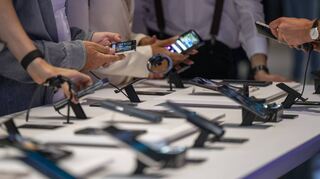 Was sind das beste Handy und der günstigste Vertrag? Kunden haben es oft schwer im Angebotsdschungel.