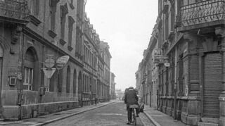So sah die Lupinenstraße 1964 aus. Damals wurden die Mietpensionen für Dirnen bis 1968 geräumt.