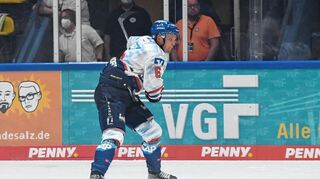 Joonas Lehtivuori fällt vorerst aus. Wie lange die Adler Mannheim auf den finnischen Verteidiger verzichten müssen, steht aber noch nicht fest.