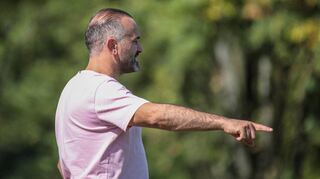 Unter Trainer Mehmet Öztürk kommt das neuformierte Neckarauer Team immer besser in Schwung.
