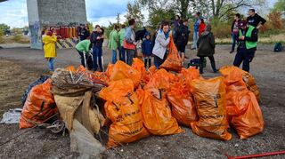 Etliche Säcke Müll kamen beim Rhine Cleanup zusammen.