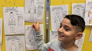 Auftaktworkshop im Kaisergarten am Dienstag: Sprach-Checker Imran zeigt uns sein Sprachportrait