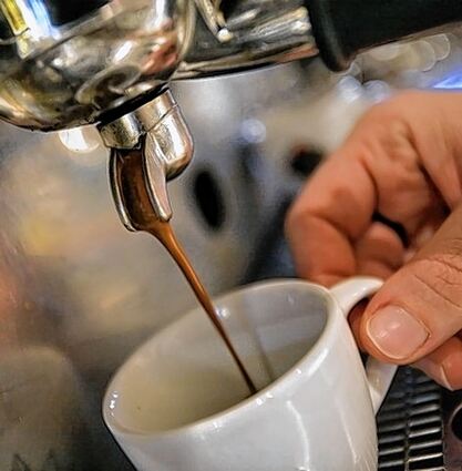 <p>Espresso ist für viele Menschen bekömmlicher als Filterkaffee.</p>