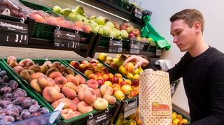 Lange Transportwege vermeidet regional gekauftes Obst und Gemüse.