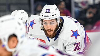 Ryan MacInnis – hier im Trikot des AHL-Clubs Rochester Americans – soll bei den Adlern den verletzten Tyler Gaudet ersetzen.