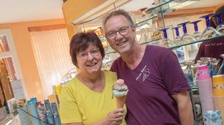 Experten für eiskalte Köstlichkeiten: Silvia und Jürgen Ruh verabschieden sich nach 13 Jahren vom Café Kilian.