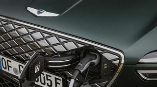 mid Groß-Gerau - Bis zu 455 Kilometer Reichweite nach WLTP verspricht Genesis für den Electrified GV70.