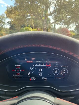 mid Malaga - Der V6-Biturbo leistet 331 kW/450 PS und 600 Newtonmeter Drehmoment von 1.900 bis 5.000 Umdrehungen.