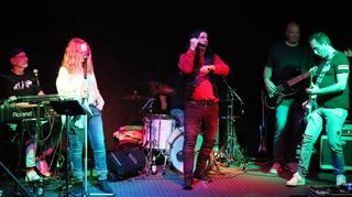 In der Musikkneipe Vigo wurde Hardrock aufgetischt.