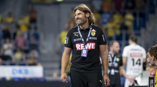Momentan ist Trainer Sebastian Hinze der starke Mann bei den Bundesliga-Handballern der Rhein-Neckar Löwen.