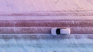 mid Groß-Gerau - Alarmstufe Rost: Korrosion ist der Dauerbrenner bei der Autowartung. Streusalz, Feuchtigkeit und Schmutz sind eine fatale Mischung und setzen Autos vor allem im Winter zu.