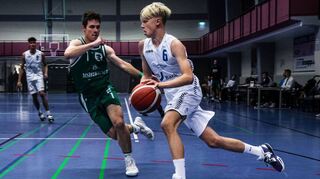 U18-Spieler Jannik Schwarz war mit 15 Punkten einer der Top-Scorer für die BG Viernheim-Weinheim beim 85:65-Auswärtserfolg in Ettlingen.