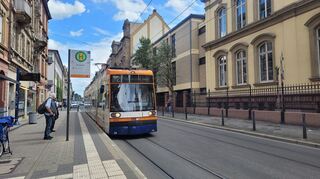 Zunächst kürzt die RNV den Betrieb einzelner Buslinien ab Montag, 24. Oktober. Ab 7. November werden auch Straßenbahnen teils seltener fahren.