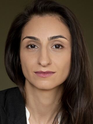 Anahita Azizi