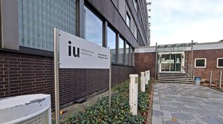 Die bundesweite private Hochschule IU betreibt seit etwas mehr als dreieinhalb Jahren auch einen Standort in der Augustaanlage.