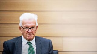 Ministerpräsident Winfried Kretschmann (Grüne) muss weiter im Krisenmodus regieren.