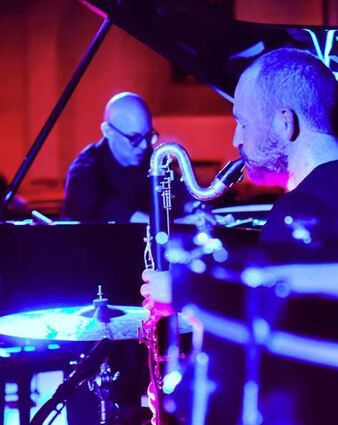 Eigensinnige Sounds: Nik Bärtsch (l.) mit Musikkollege Sha.