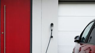 Bei einem großen Projekt wie einer Komplettsanierung empfiehlt sich ein Generalunternehmen für die vielen Aufgabenfelder.