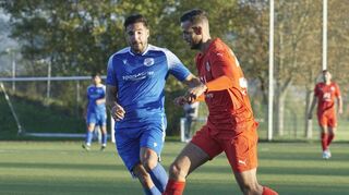 Mohamed Kouraji (rechts) hat einen Lauf. Der Torgarant des VfR Mannheim ist momentan einfach nicht zu stoppen.