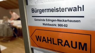 Die erste Runde der Bürgermeisterwahl in Edingen-Neckarhausen ist gelaufen, am 27. November fällt die endgültige Entscheidung.