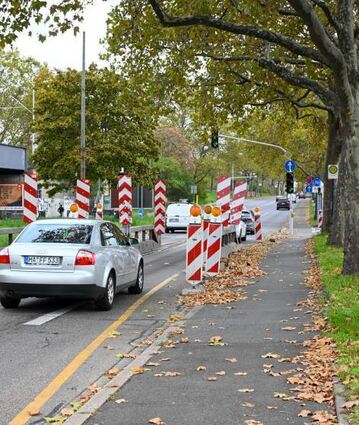 Mit verengten Fahrbahnen ist die B 38 hier schon ein Nadelöhr.