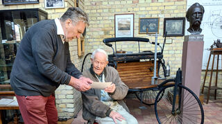 Alfred Jonitz (r.) schwelgte mit Winfried A. Seidel in Erinnerungen.