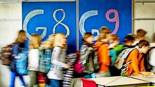 In acht oder neun Jahren zum Abitur? Darüber wird seit Jahren lebhaft diskutiert. Die Fronten sind zum Teil verhärtet.