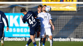 SV Waldhof Mannheim trat am Sonntagnachmittag im Stadion Marschweg in Oldenburg gegen den VfB Oldenburg an.
