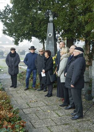 Buerstadt, Friedhof, Volkstrauertag, Mitglieder der politischen Parteien uind BGM Schader
13.11.2022 / Foto: Berno Nix
