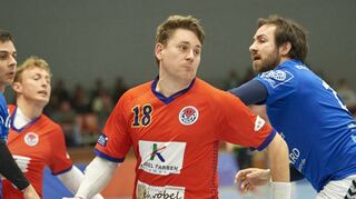 Der erfahrene Till Haas (Mitte), hier bei einer Begegnung aus der vergangenen Saison, feierte mit dem TV Groß-Rohrheim einen ungefährdeten Auswärtssieg.