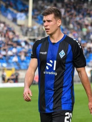 Verteidiger Alexander Rossipal spielte im Pokal gegen Nürnberg Linksaußen.