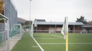 Gewalt und Diskriminierung sorgen immer häufiger für Spielabbrüche bei Amateuren.