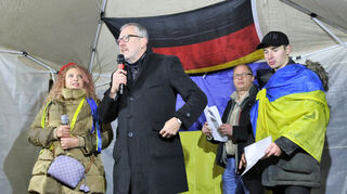 : OB Peter Kurz unterstrich die Solidarität der Stadt Mannheim mit der Partnerstadt Cernowitz.