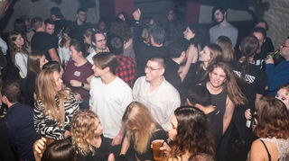 Die Kult 90er-Party des Soho gehörte zu den mit am besten besuchtesten Partys dieses reichen Abends.