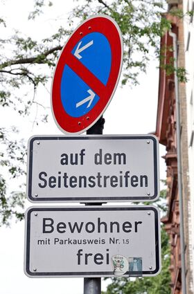 Solche Schilder zu Anwohner-Parkzonen kommen auch nach Feudenheim.