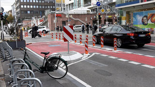 Bei C 1 dürfen Autos nicht mehr in die Kunststraße fahren.
