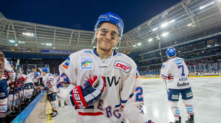 Beim Winter Game 2017 feierte Marcel Goc mit den Adlern Mannheim einen 7:3-Erfolg gegen Schwenningen.