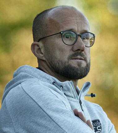 FSG-Trainer Duro Bozanovic blickt auf keine guten Wochen mit seiner Mannschaft zurück, möchte es nun gegen Groß-Gerau aber besser machen.