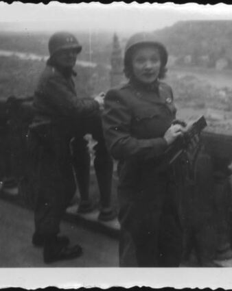 General McAuliffe und Marlene Dietrich