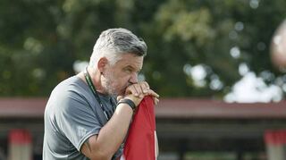 Den 61 Jahre alte Fußballtrainer Karl-Heinz Göbel zieht es in der Winterpause vom TV Lampertheim in Richtung Eintracht Bürstadt.