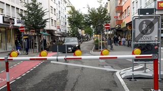 Während des Verkehrsversuchs sind Teile der Mannheimer Fressgasse (Bild) und Kunststraße für Fahrzeuge gesperrt.
