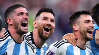 Eine Symbiose: Lionel Messi (Mitte) und seine Mitspieler ergänzen sich bei der WM in Katar perfekt. Das könnte am Ende zum Titel führen.