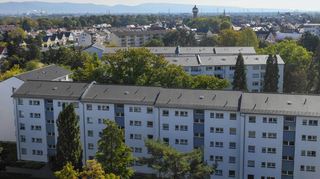 Nicht nur in Feudenheim, sondern in der gesamten Stadt werden die Menschen mehr Geld fürs Wohnen ausgeben müssen, erwartet GBG-Chef Karl-Heinz Frings.