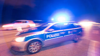 Die Ermittlungen dauern an.