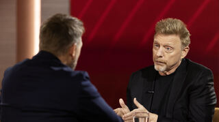 Ex-Tennisstar Boris Becker beantwortet die Fragen von Moderator Steven Gätjen in einem Exklusiv-Interview.