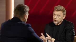 Ex-Tennisstar Boris Becker beantwortet die Fragen von Moderator Steven Gätjen in einem Exklusiv-Interview mit Sat.1.