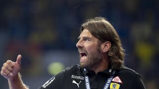 „Wir wollen im nächsten Jahr wieder europäisch spielen“, sagt Löwen-Trainer Sebastian Hinze.