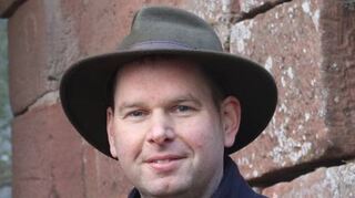 Jochen Braselmann hat zwischen 2017 und 2019 in der Burg gegraben und dabei alte Gewissheiten widerlegt.