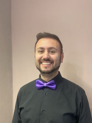 Onur Ayaksiz